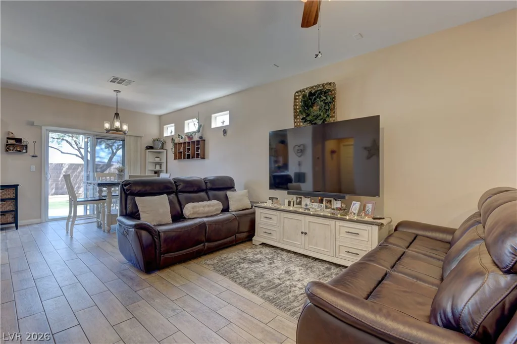 5506 Nickel Ridge, Las Vegas, NV 89122
