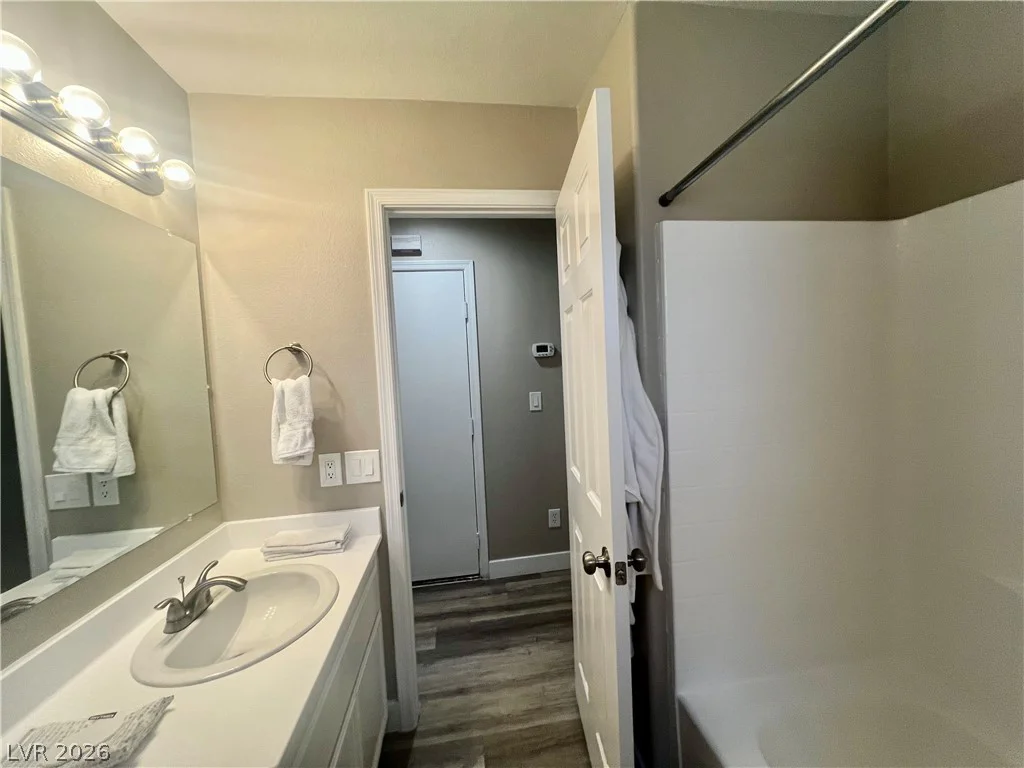1721 Pomerado, Las Vegas, NV 89128