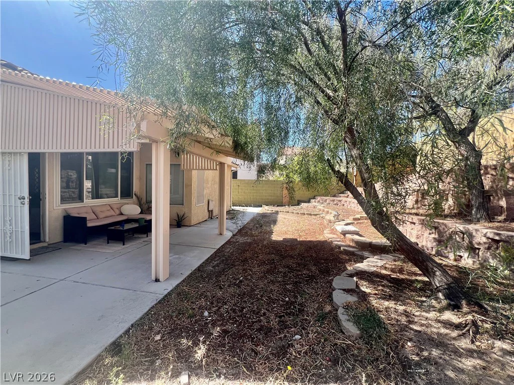 1721 Pomerado, Las Vegas, NV 89128