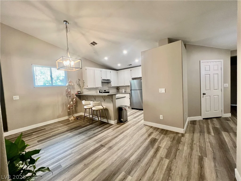 1721 Pomerado, Las Vegas, NV 89128