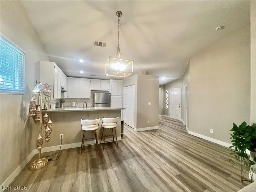 1721 Pomerado, Las Vegas, NV 89128