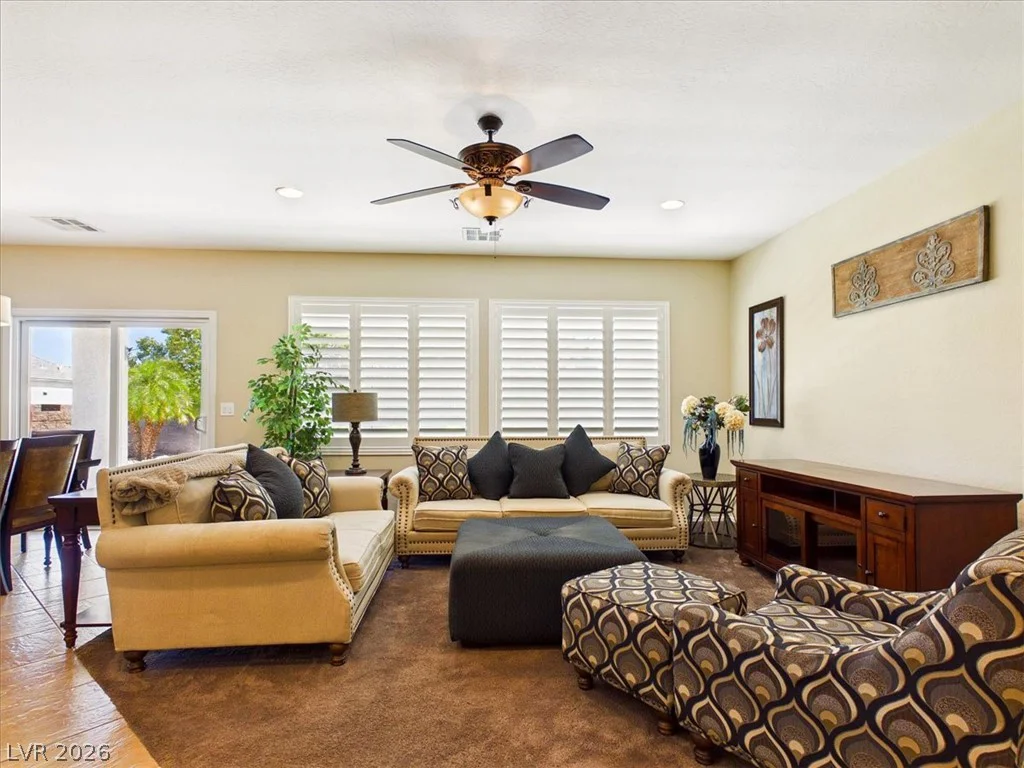 2592 Red Planet, Henderson, NV 89044