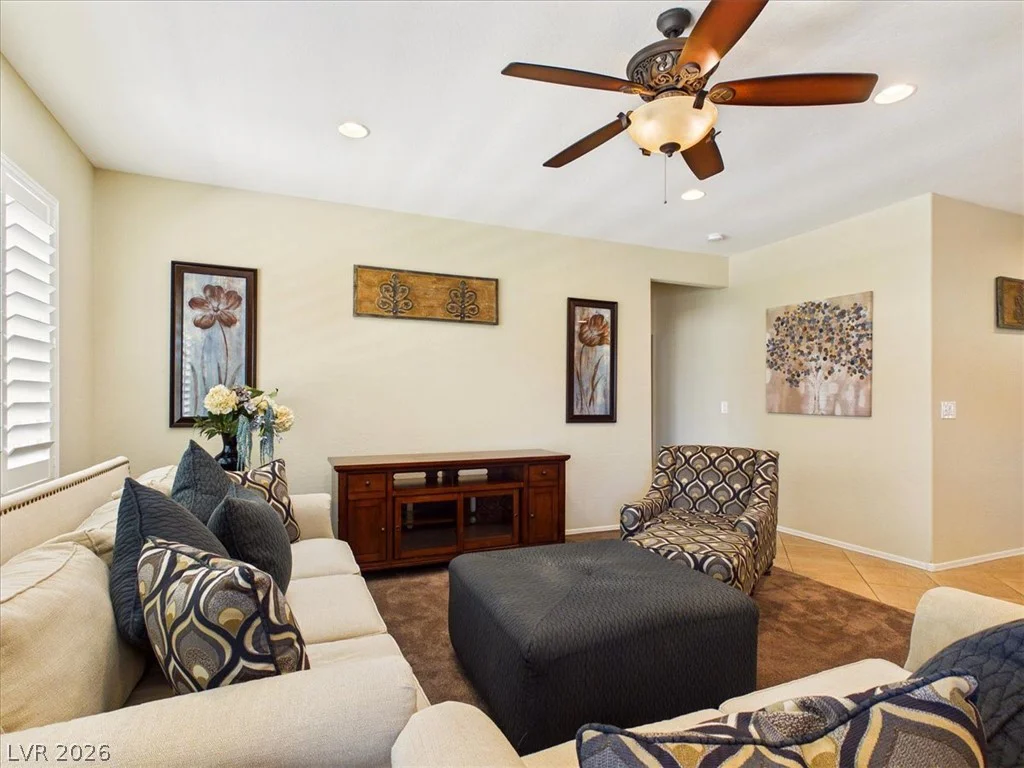 2592 Red Planet, Henderson, NV 89044