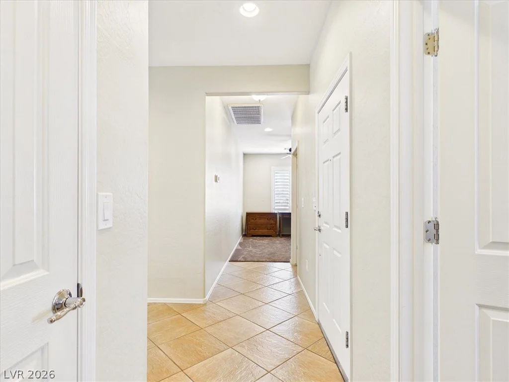 2592 Red Planet, Henderson, NV 89044