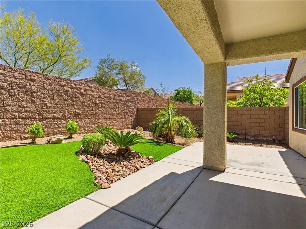 2592 Red Planet, Henderson, NV 89044