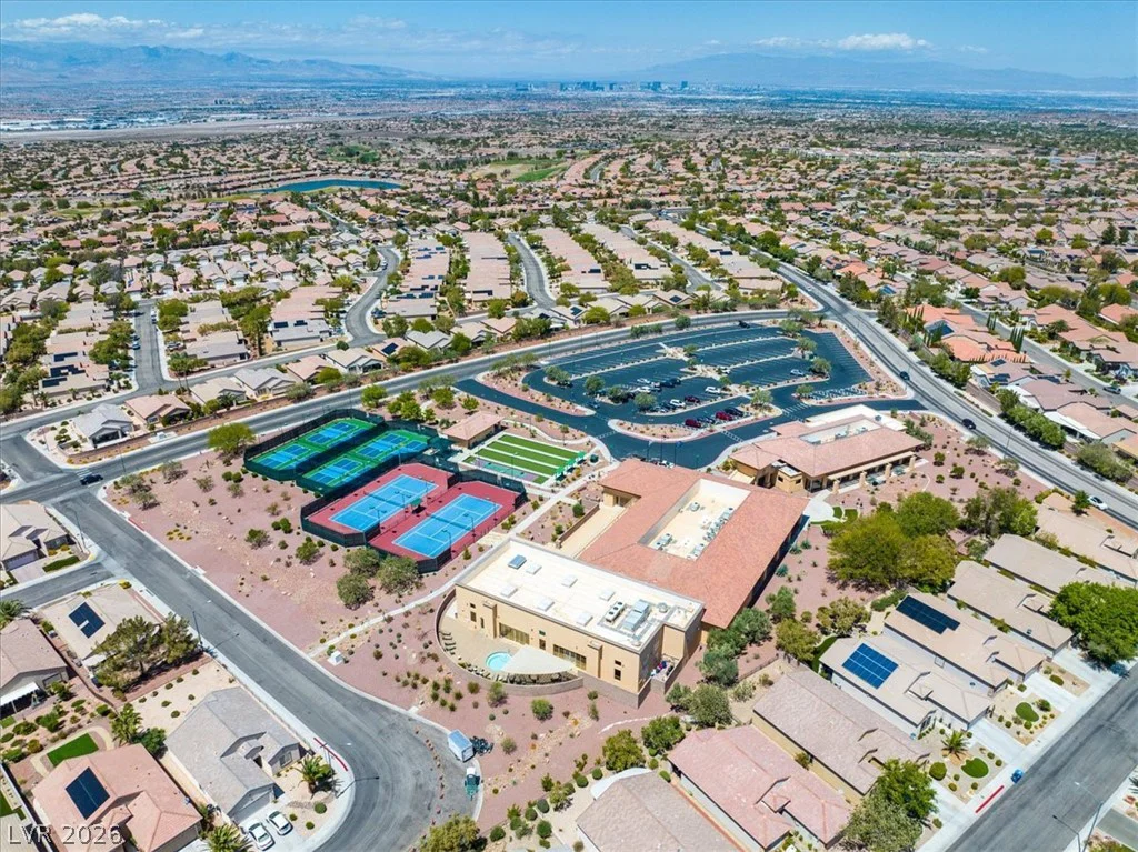 2592 Red Planet, Henderson, NV 89044