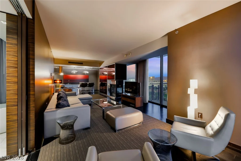 4381 Flamingo, Las Vegas, NV 89103