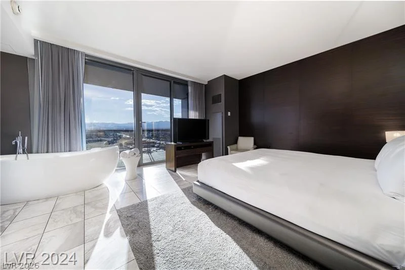 4381 Flamingo, Las Vegas, NV 89103