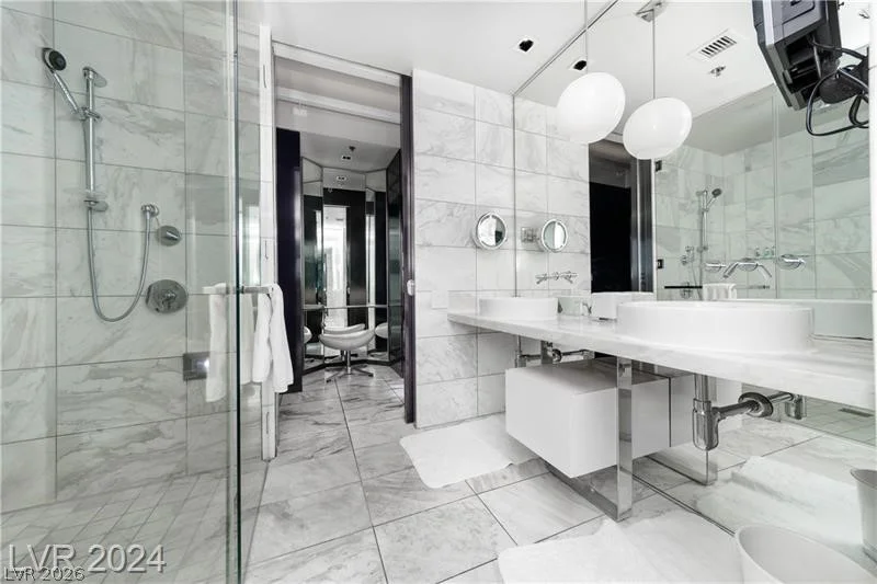 4381 Flamingo, Las Vegas, NV 89103