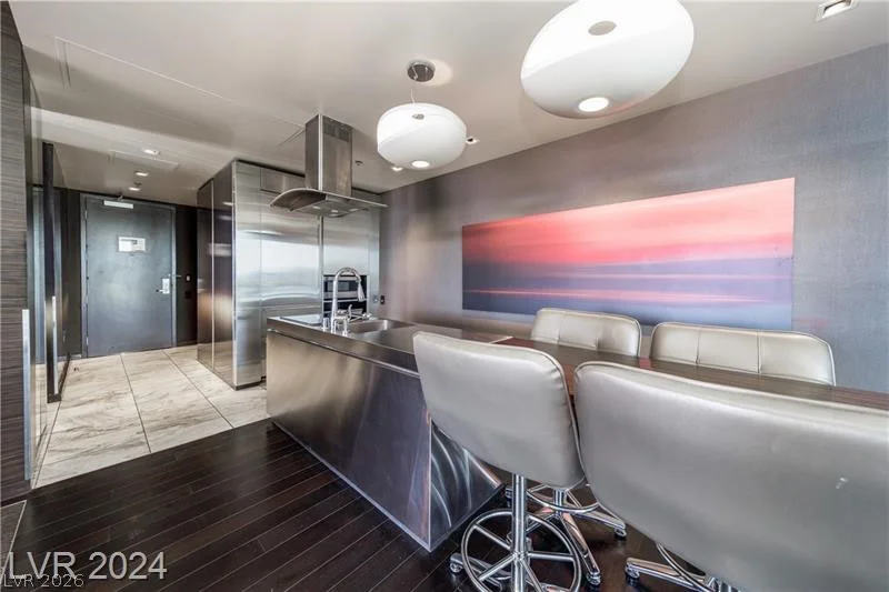 4381 Flamingo, Las Vegas, NV 89103