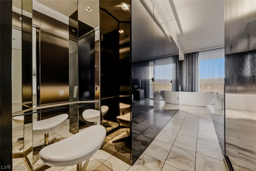 4381 Flamingo, Las Vegas, NV 89103
