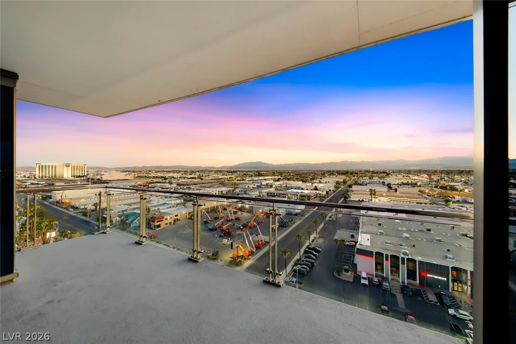 4381 Flamingo, Las Vegas, NV 89103