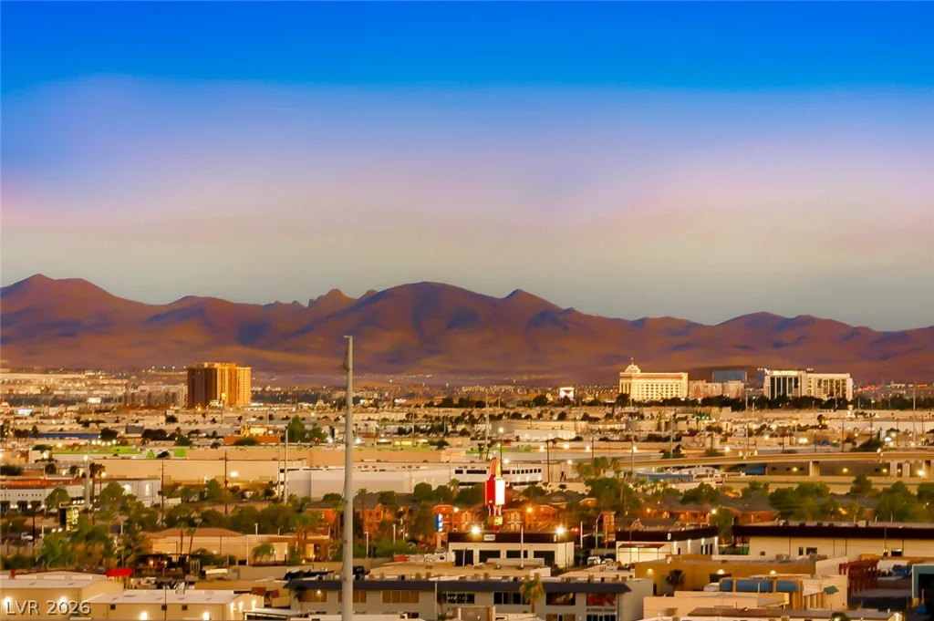 4381 Flamingo, Las Vegas, NV 89103