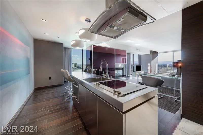 4381 Flamingo, Las Vegas, NV 89103