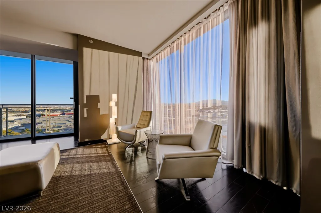 4381 Flamingo, Las Vegas, NV 89103