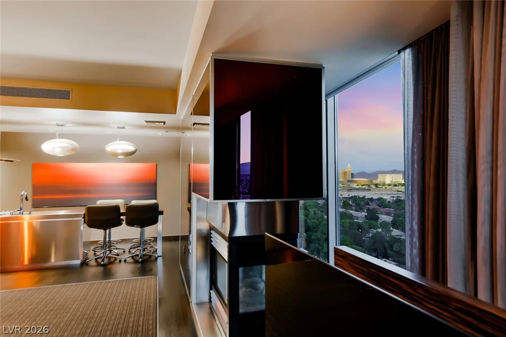 4381 Flamingo, Las Vegas, NV 89103