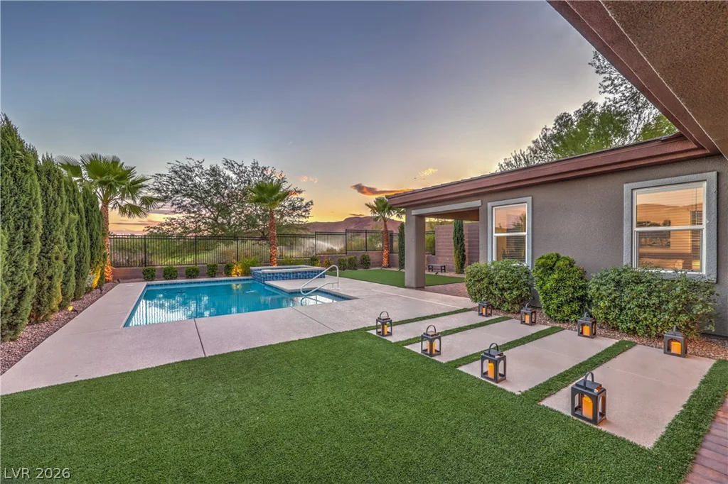 118 Reflection Cove, Henderson, NV 89011