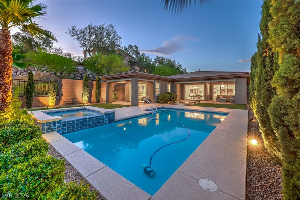 118 Reflection Cove, Henderson, NV 89011