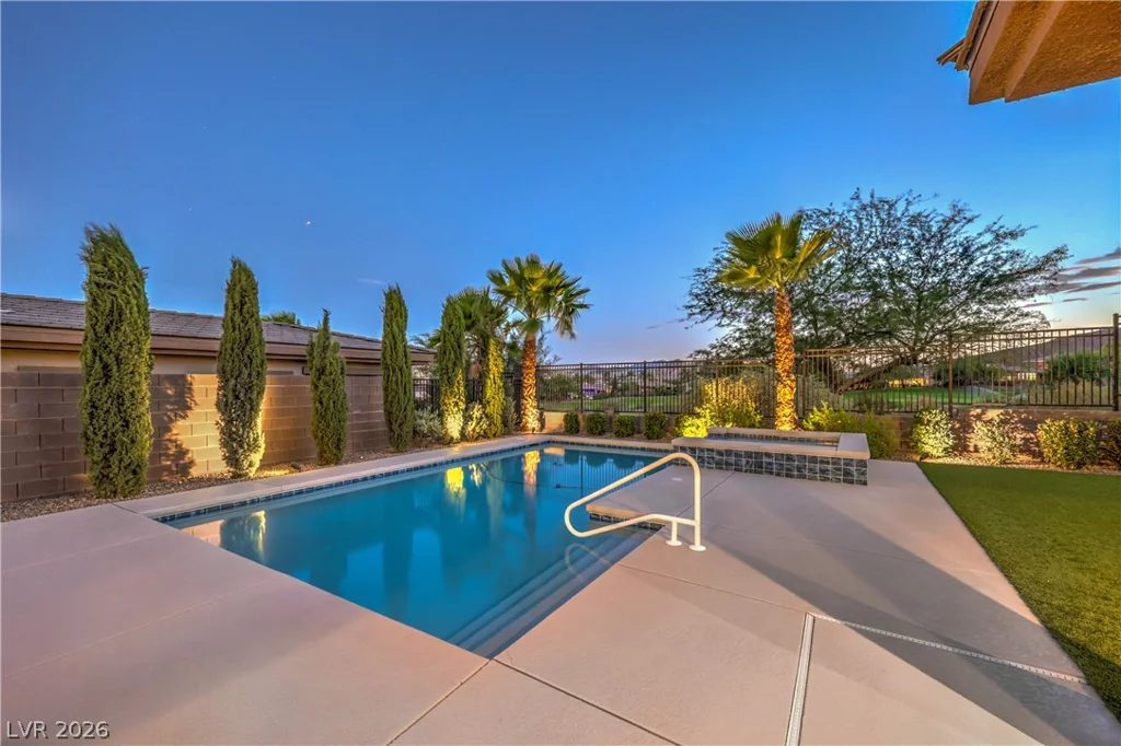 118 Reflection Cove, Henderson, NV 89011
