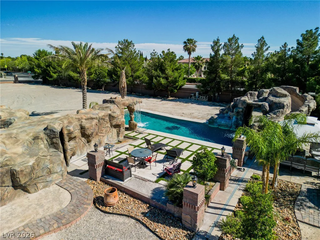7635 Balsam, Las Vegas, NV 89131