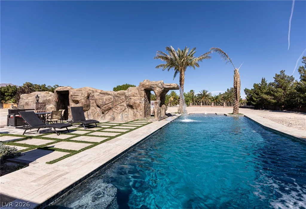 7635 Balsam, Las Vegas, NV 89131