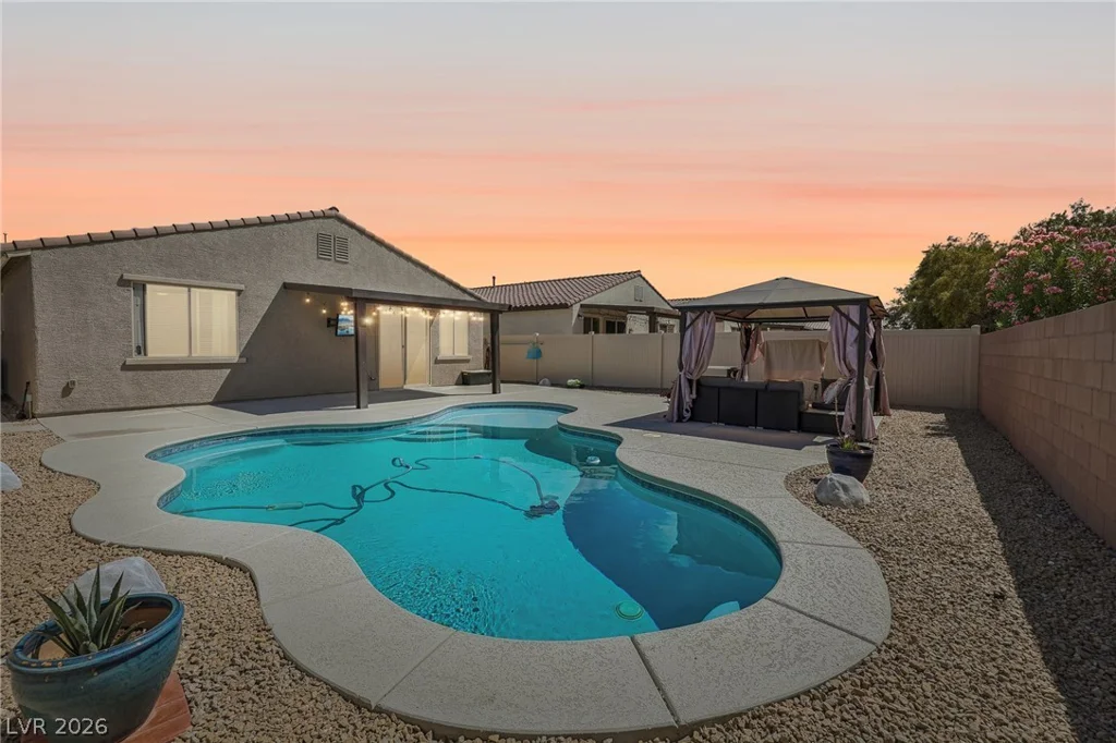 2619 Dollison, North Las Vegas, NV 89081