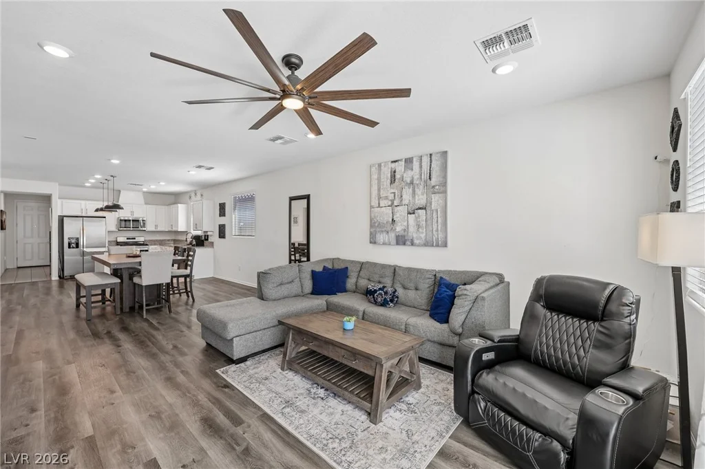 2619 Dollison, North Las Vegas, NV 89081
