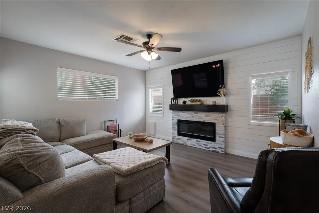 668 Pacific Cascades, Henderson, NV 89012