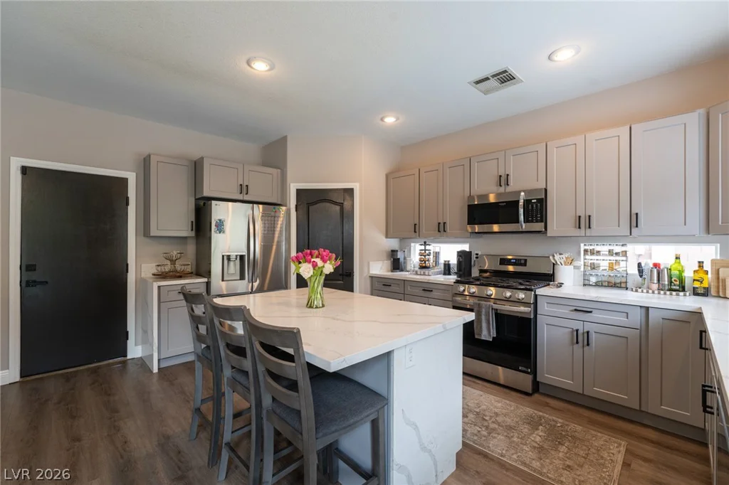 668 Pacific Cascades, Henderson, NV 89012