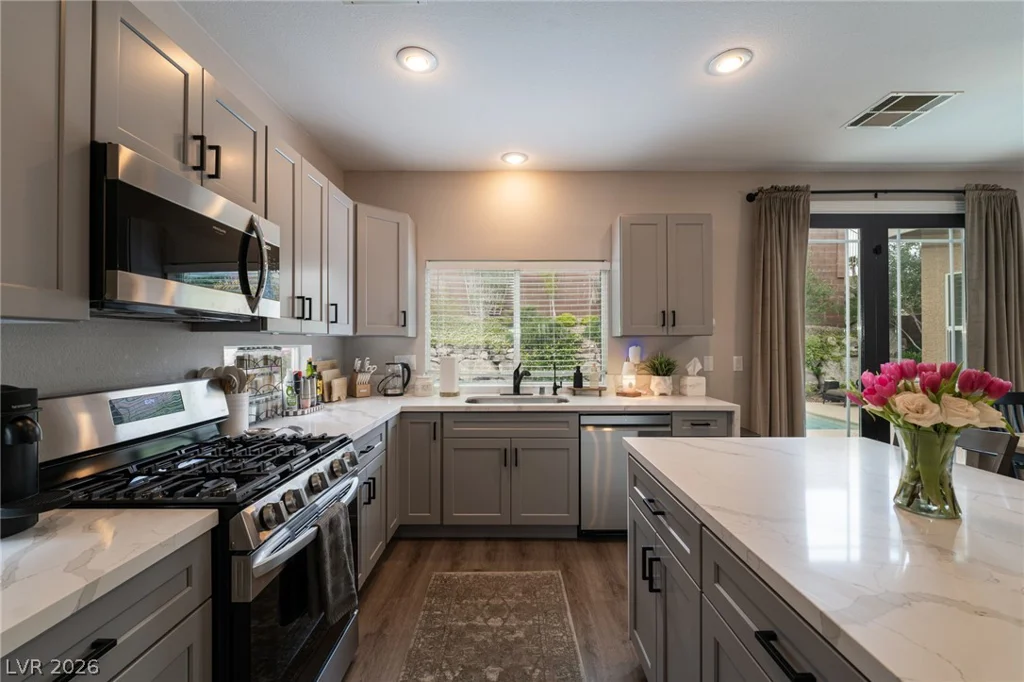 668 Pacific Cascades, Henderson, NV 89012