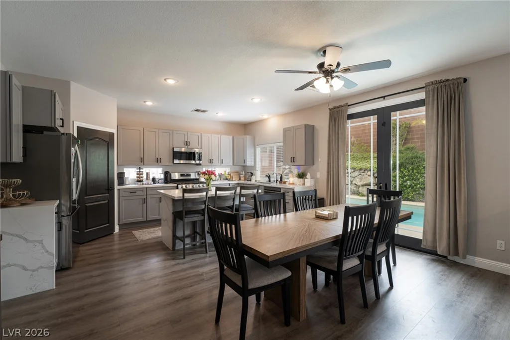 668 Pacific Cascades, Henderson, NV 89012