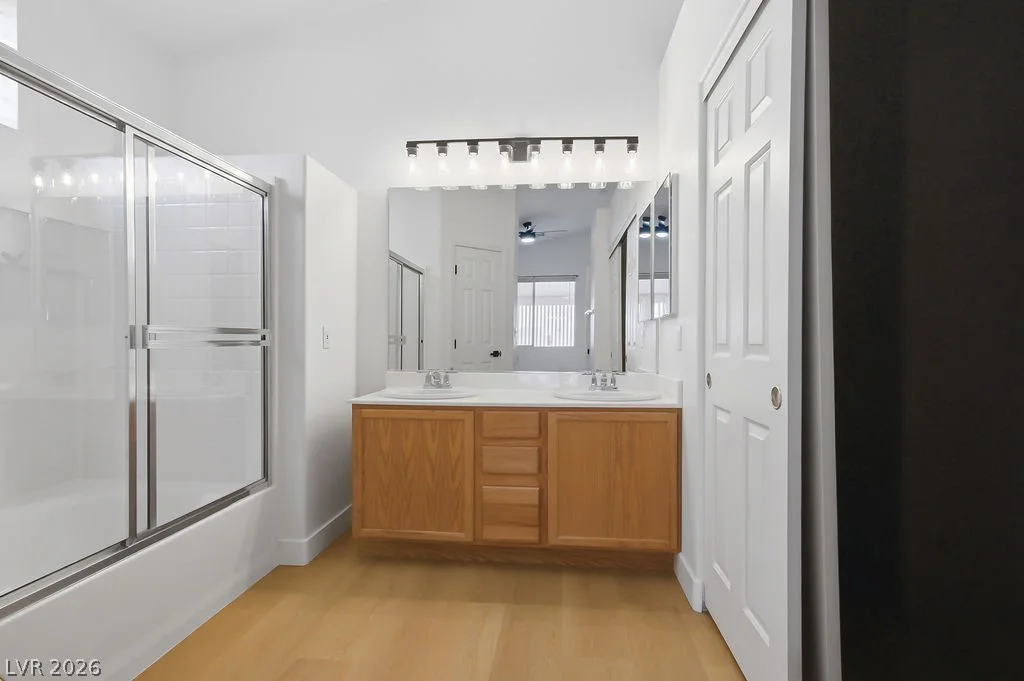 9575 Withering Pine, Las Vegas, NV 89123