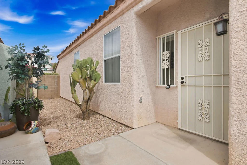 9575 Withering Pine, Las Vegas, NV 89123