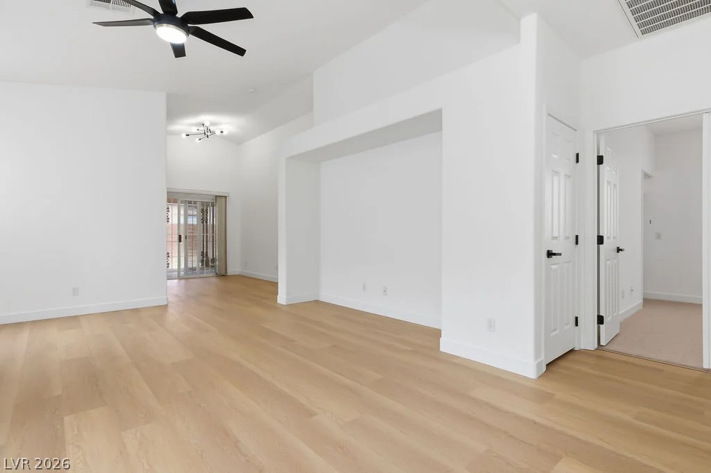 9575 Withering Pine, Las Vegas, NV 89123