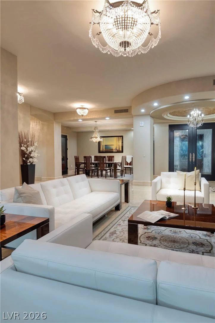 9101 Alta, Las Vegas, NV 89145