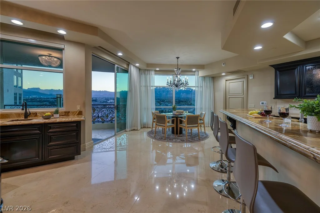 9101 Alta, Las Vegas, NV 89145