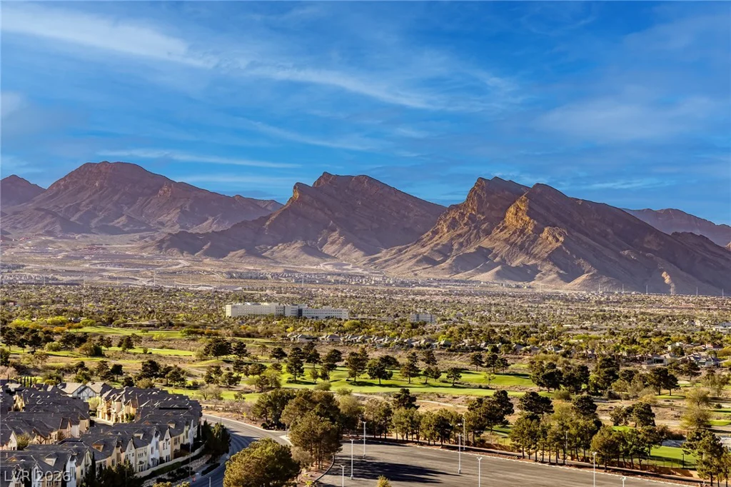 9101 Alta, Las Vegas, NV 89145