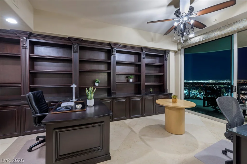 9101 Alta, Las Vegas, NV 89145