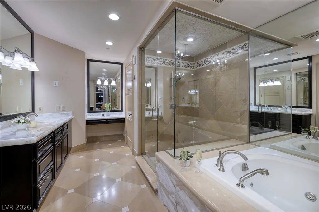 9101 Alta, Las Vegas, NV 89145