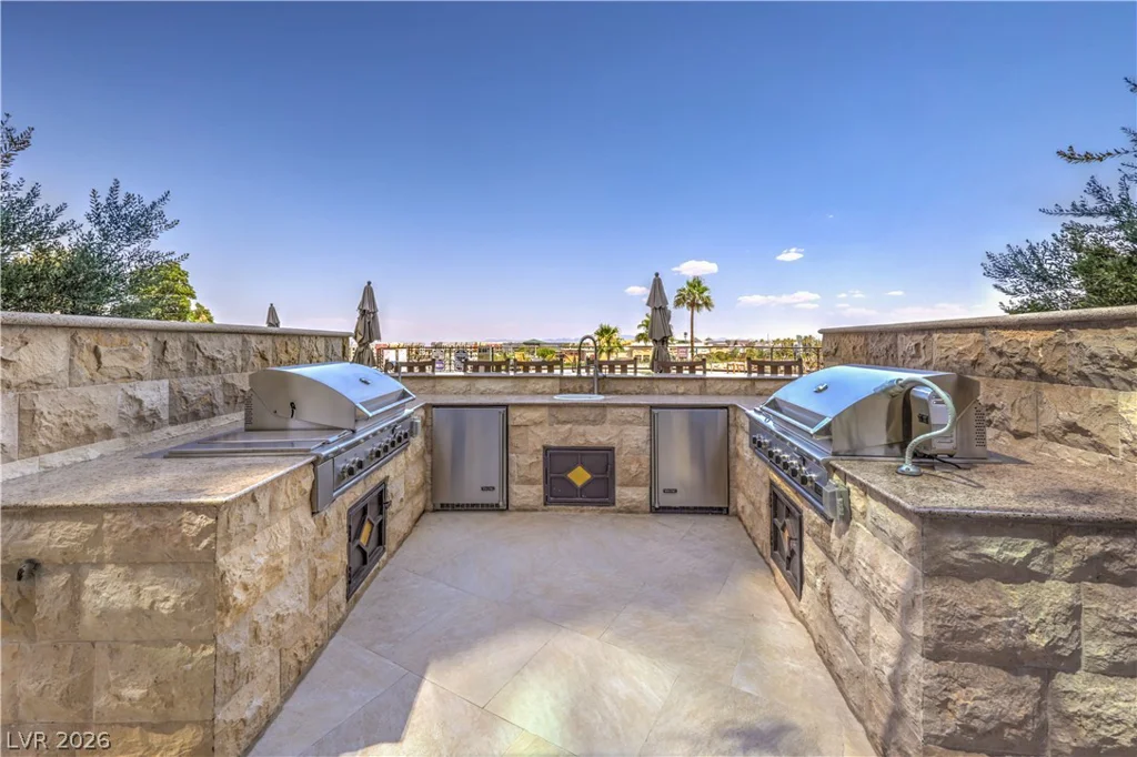 9101 Alta, Las Vegas, NV 89145