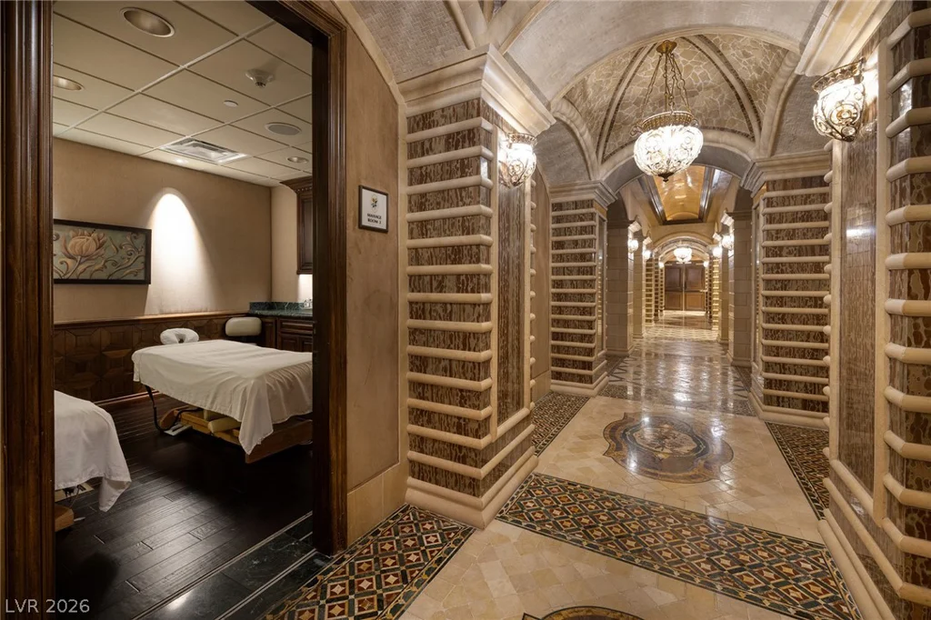 9101 Alta, Las Vegas, NV 89145