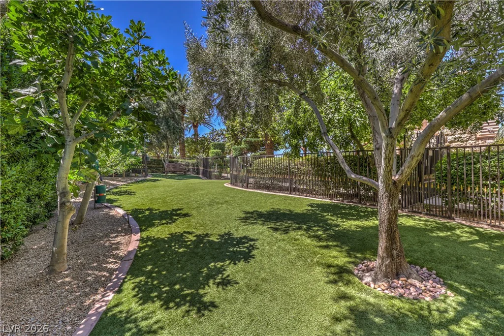 9101 Alta, Las Vegas, NV 89145
