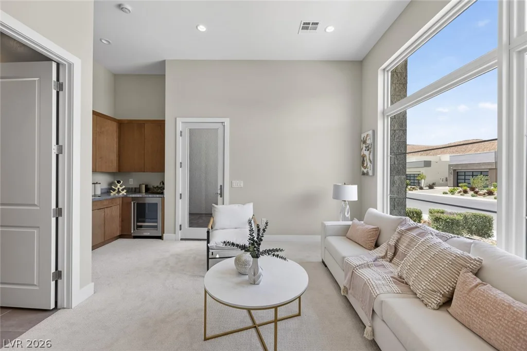 5064 High Hill, Las Vegas, NV 89135