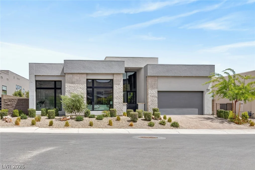 5064 High Hill, Las Vegas, NV 89135