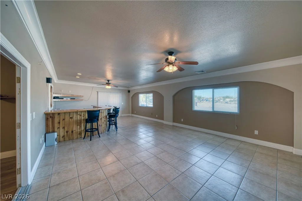 4900 Cheyenne, Pahrump, NV 89061