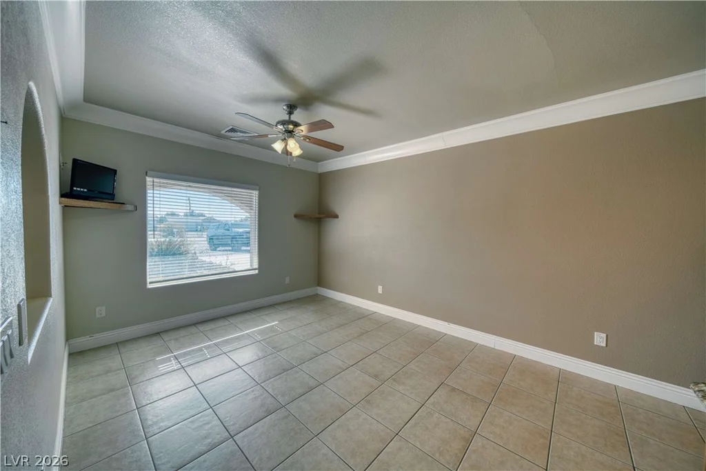 4900 Cheyenne, Pahrump, NV 89061