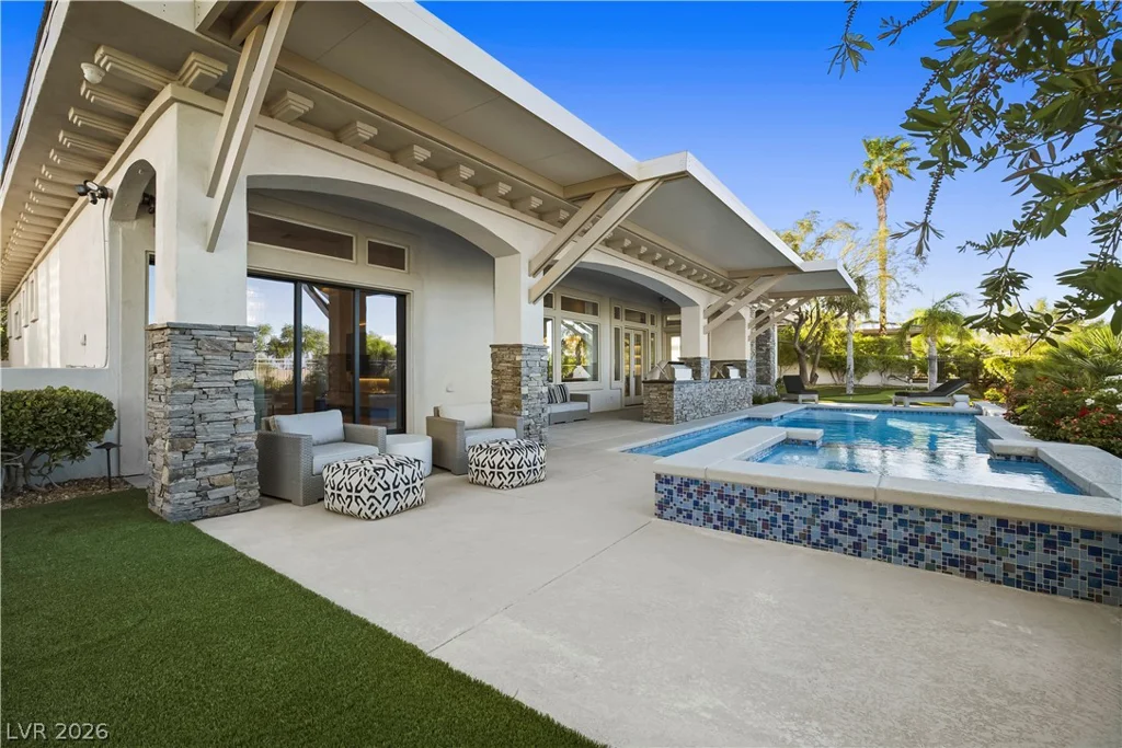 9320 Tournament Canyon, Las Vegas, NV 89144