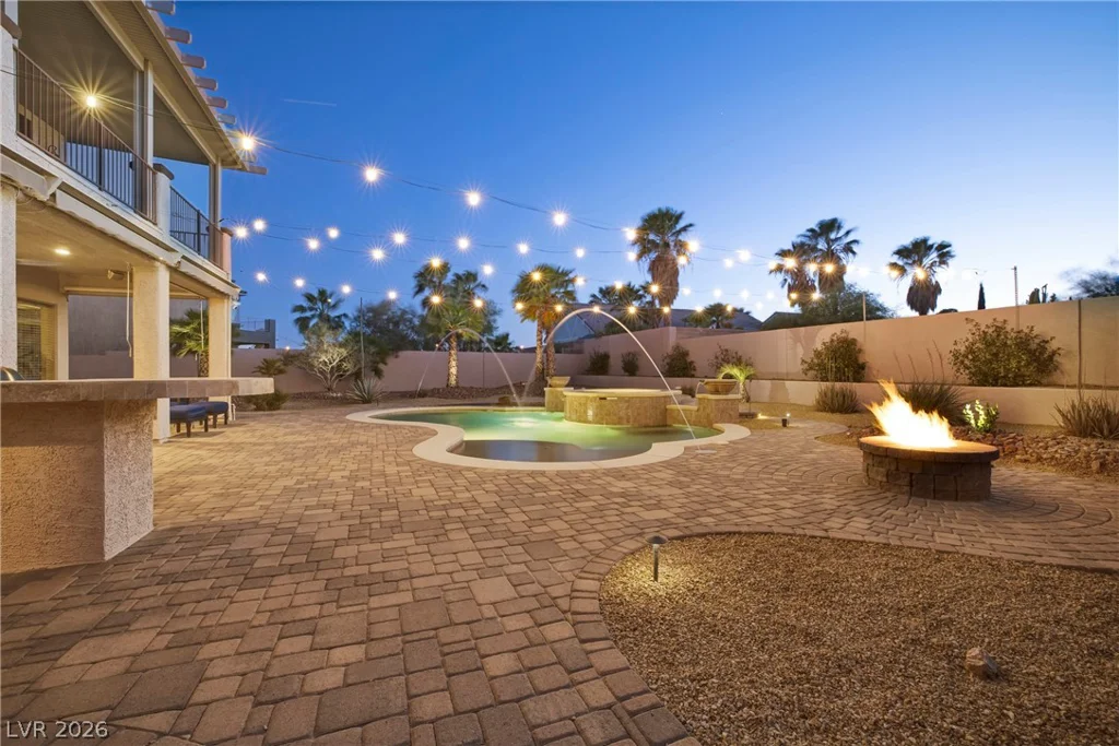 7683 Rafter, Las Vegas, NV 89139