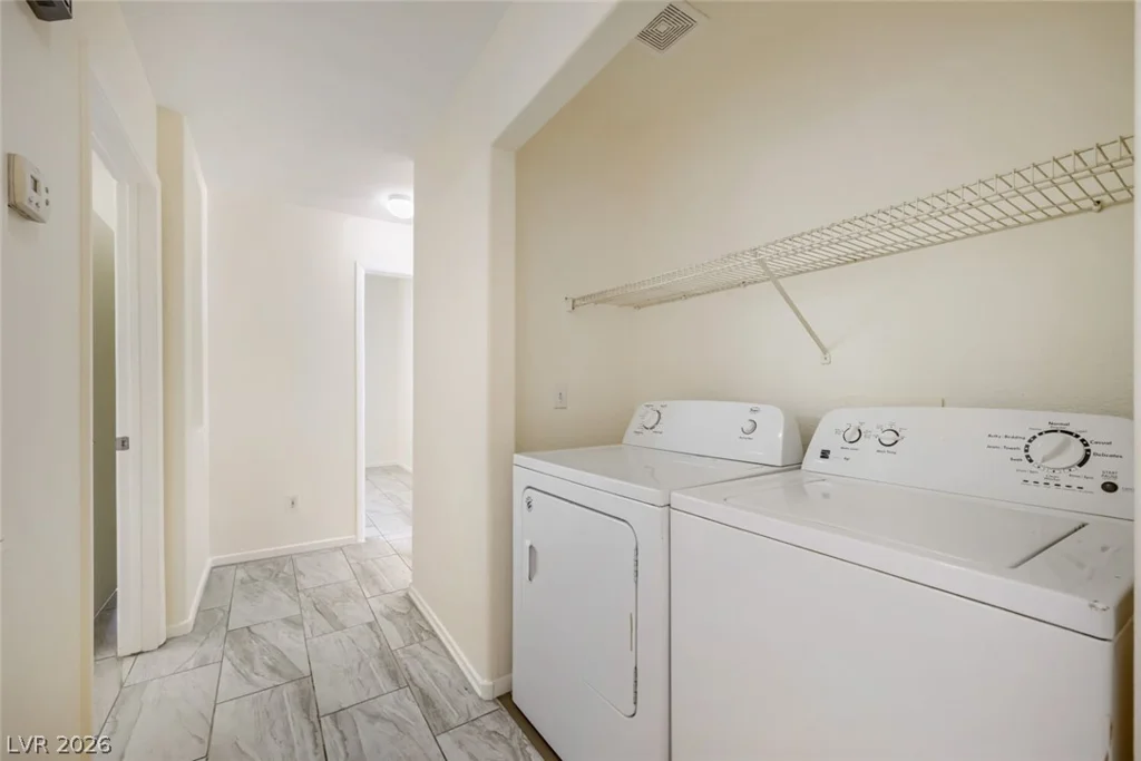 2110 Los Feliz, Las Vegas, NV 89156