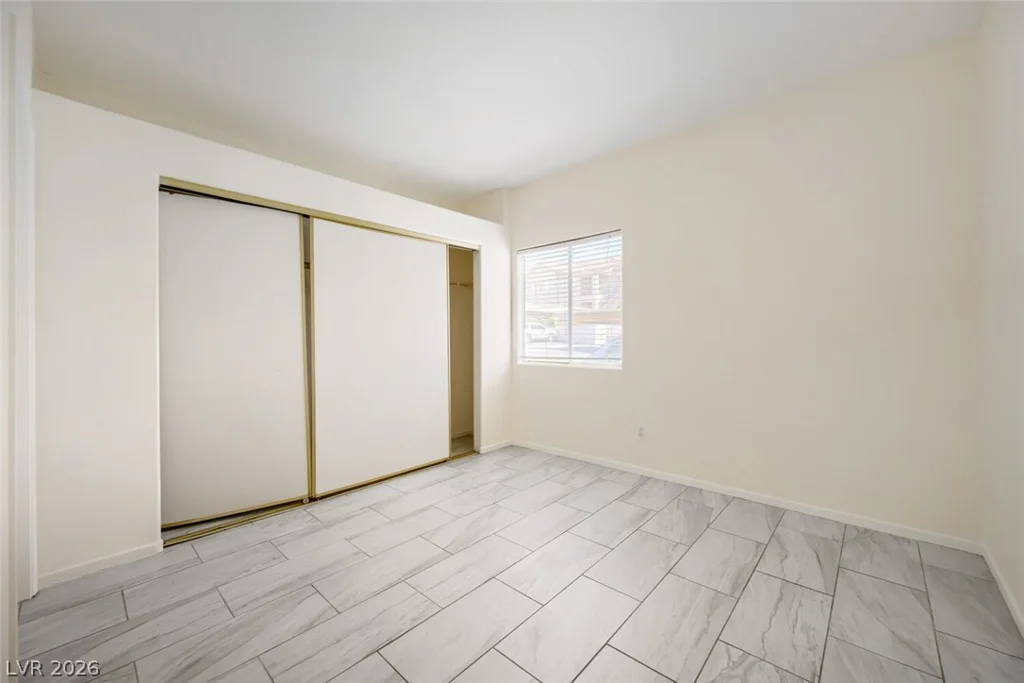 2110 Los Feliz, Las Vegas, NV 89156